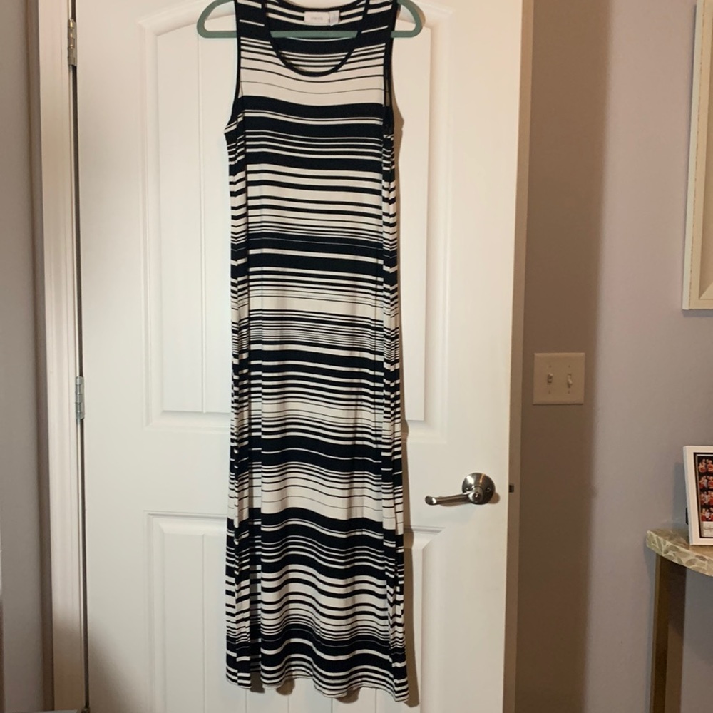 Chico’s Maxi Dress, Chico’s Size 1. Black and white.